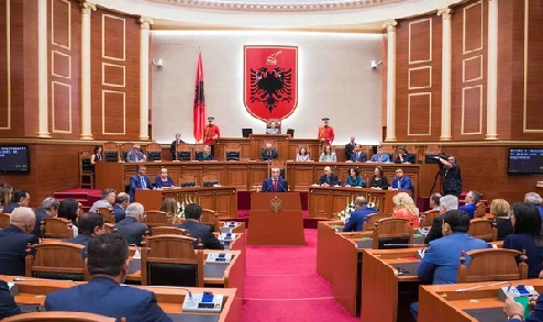 Albanian Members of Parliament Raise Concerns over Online Gambling Draft